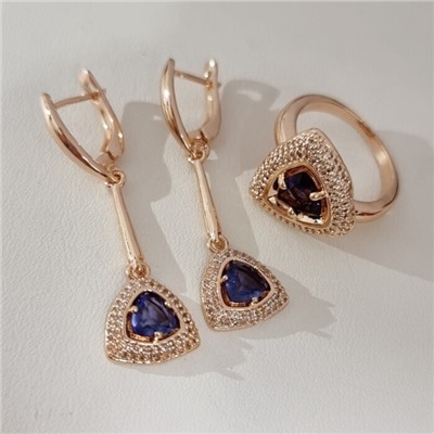 Комплект ювелирной бижутерии коллекция "Дубай" серьги и кольцо 20 р покрытие позолота, вставка: фианиты и цирконы, цвет: фиолетовый и прозрачный, арт.215.617-20