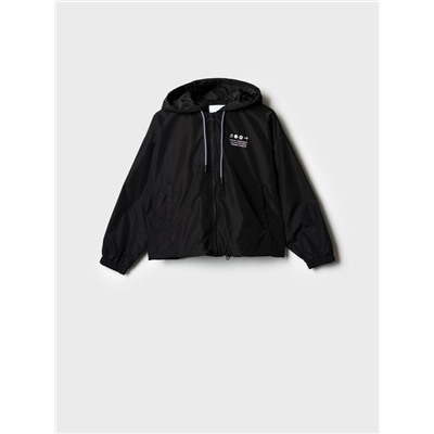 Куртка текстильная с полиуретановым покрытием для девочек (ветровка)