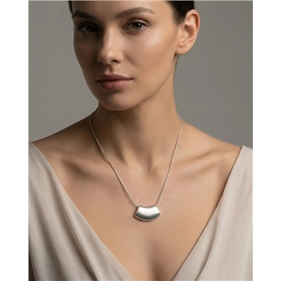 Кулон на цепочке