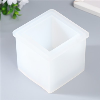 Молд силиконовый «Подсвечник квадратный» 10×9.4×8.7 см