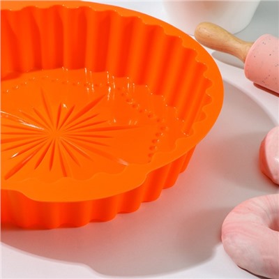 Форма для выпечки Доляна «Рифлёный круг. Звезда», силикон, 28×5.5 см, с ручками, МИКС