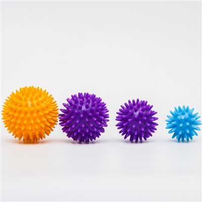 УЦЕНКА Развивающие массажные мячики с шипами твердые Крошка Я «Ёжики», 4 шт., d=5.6.7.8 см