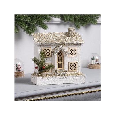 Фигура деревянная «Хижина» 21×23×9 см, 5 LED, батарейки ААx2 (не в комплекте), свечение тёплое