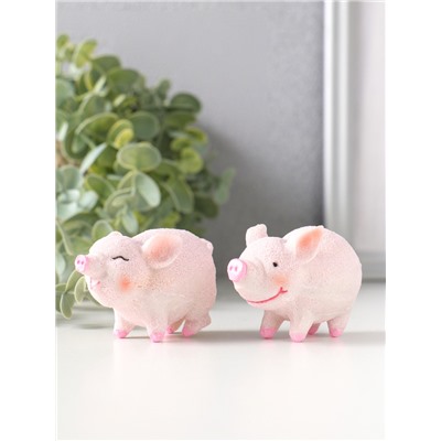 Сувенир полистоун "Поросята - поцелуй" набор 2 шт 4х7,3х4,5 см