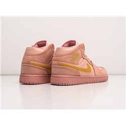 Кроссовки Nike Air Jordan 1 Mid