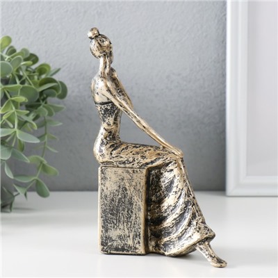 Фигурка полистоун «Девушка на камне», под бронзу, 12.5×5×17 см