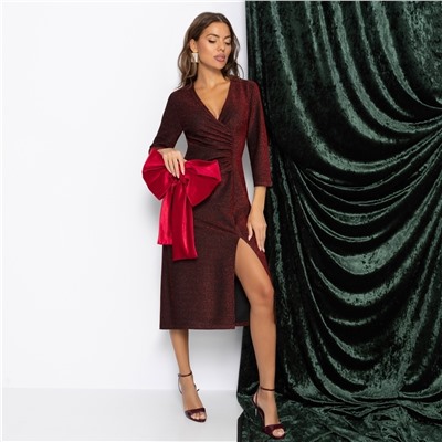 Платье с люрексом, Любовный расклад (страстный роман)