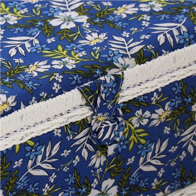 Шкатулка для рукоделия и шитья «Полевые цветы на синем», хранение ниток, иголок, мелочи, 19×26×14.5 см