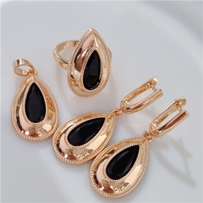 Комплект ювелирная бижутерия крупный коллекция "Дубай" серьги, кулон и кольцо 17 р, покрытие: позолота, вставка: фианиты, цвет: черный, арт.213.796-17