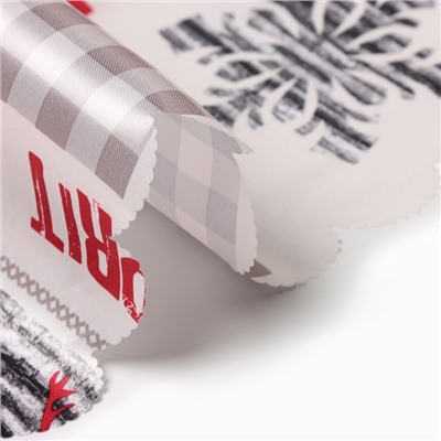 Скатерть новогодняя «Доляна. Сказочное чудо», 145×220 см, 100% п/э