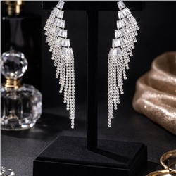 Серьги бижутерия висячие вечерние с камнями, цвет: серебристый и прозрачный, арт.012.063