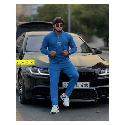 Спортивный костюм #22497554