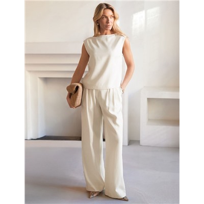 Топ c вырезом лодочка из плотного лиоцелла