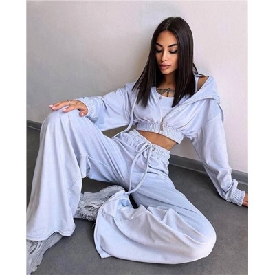 Спортивный костюм #22997221