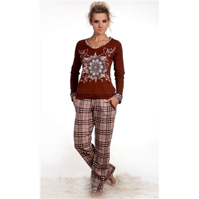 Женский домашний костюм с брюками и кофтой 22