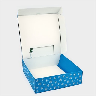 Подарочная коробка новогодняя складная «Волшебного Нового года», 26×26×8 см