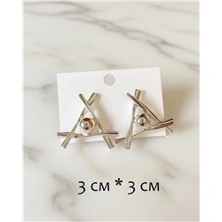 Стильные серьги