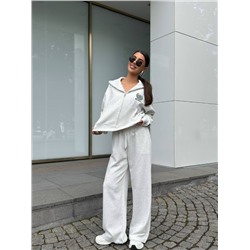 Спортивный костюм #23024068