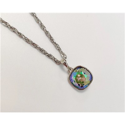 Подвеска с кристаллами Swarovski