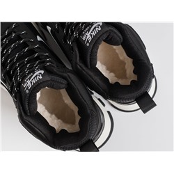 Зимние кроссовки Nike Rivah Mid