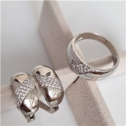 Комплект ювелирной бижутерии серьги и кольцо 18 р, покрытие посеребрение, вставка: фианиты, цвет: прозрачный, арт.213.956-18