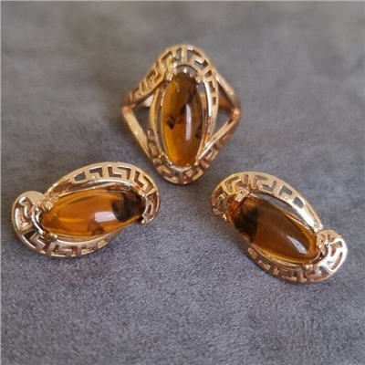 Комплект ювелирной бижутерии коллекция "Дубай",серьги и кольцо покрытие позолота, камень янтарь, р-р 19, 7602, арт.216.347-19