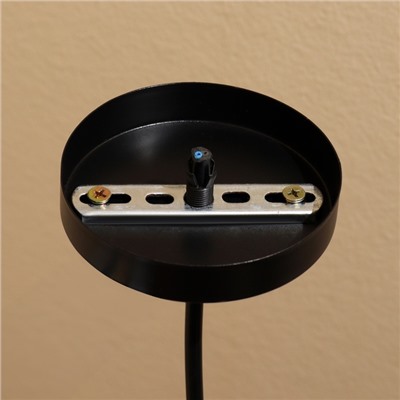 Светильник потолочный из ротанга «Рико», 1×120 Вт, Е27, 30×30×40 см