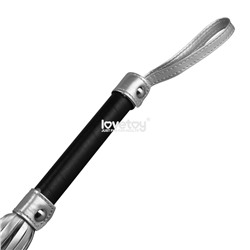 Серебристая плетка Struggle My Flogger с черной ручкой - 45 см.