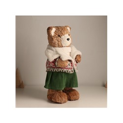 Фигурка новогодняя «Медведица в зимней одёжке», 20×17×41 см