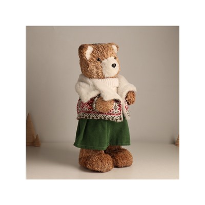 Фигурка новогодняя «Медведица в зимней одёжке», 20×17×41 см