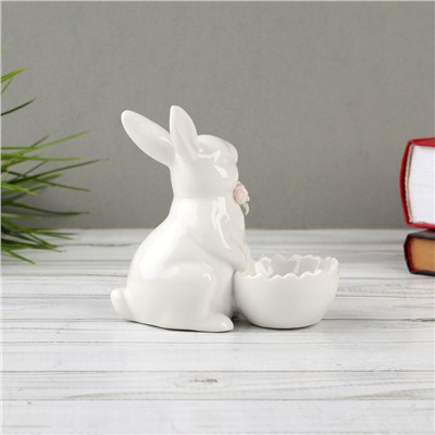 Фигурка Кролик с цветами / 19068 /уп 48/