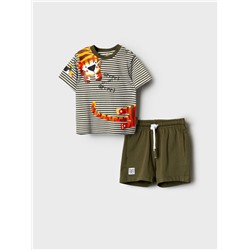Комплект детский трикотажный для мальчиков: джемпер (футболка), шорты