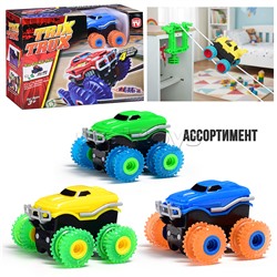 Машина-трюкач на батарейках, в коробке