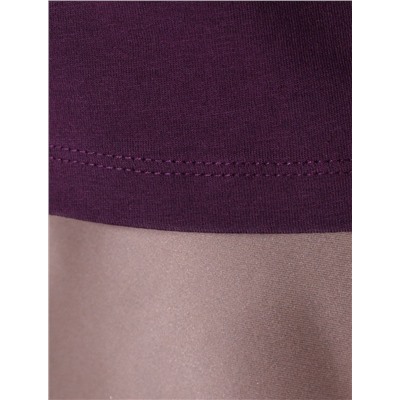 Нарядная футболка с блестящим принтом