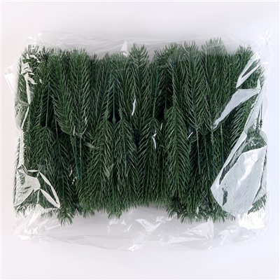 Ветка еловая зелёная, набор 100 шт.
