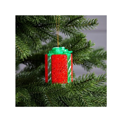 Елочная игрушка светодиодная «Подарок красный» 7.5 см, пластик, батарейки AG13×3 (в комплекте), свечение белое