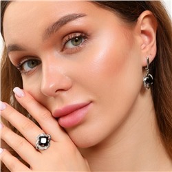 Комплект ювелирной бижутерии крупный коллекция серьги и кольцо 19 р, покрытие: посеребрение, вставка: фианиты, цвет: черный, арт.213.803-19