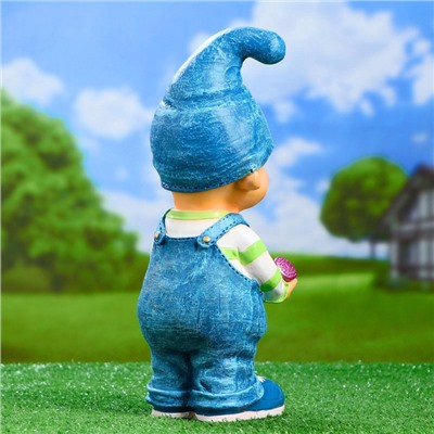 Садовая фигура из полистоуна «Мальчик-гном с лейкой», 33×13×13 см