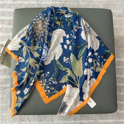 Платок #23052909