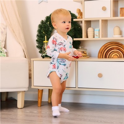 Боди детское с длинным рукавом MINAKU New Year's cars, рост 74-80 см, белое