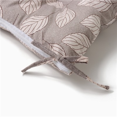 Подушка на стул «Этель. Листья», 40×40 см, серая