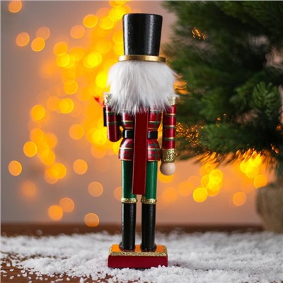 Сувенир «Щелкунчики», 6×8×25 см, МИКС