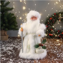 Дед Мороз под ёлку «Зимнее волшебство. В пушистой шубе, с мешком» двигается, 40 см, белый