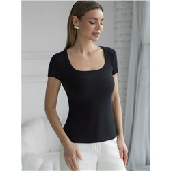 Футболка из трикотажа в широкий рубчик