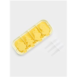 Форма для мороженого с крышкой Доляна «Новый год», силикон, 24×10×3 см, 4 ячейки, с палочками, жёлтая