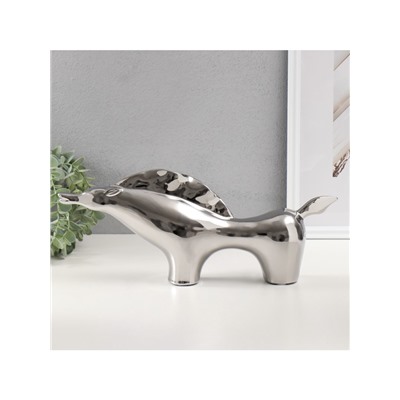 Фигурка керамика «Целеустремленный конь», серебро, 7×39.5×17 см