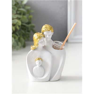 Аромадиффузор для эфирных масел с палочками «Родители с ребёнком», полистоун, белый с золотом, 4.3×8×11 см