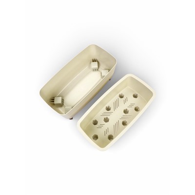 Кашпо для цветов «Флориан», 4.2 л, 39×20×19.5 см, пластиковое, на ножках, белое