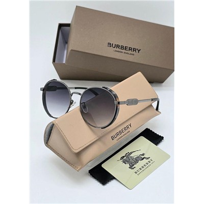 Женские солнцезащитные очки #22880536