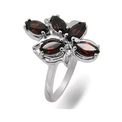 Кольцо из серебра гранат, Чарлен